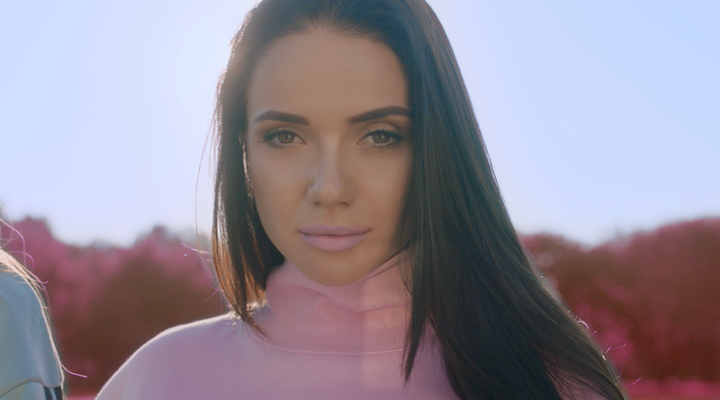 &quot;Поступки - это самое главное&quot;: украинская певица My Ree рассказала, что такое настоящая любовь