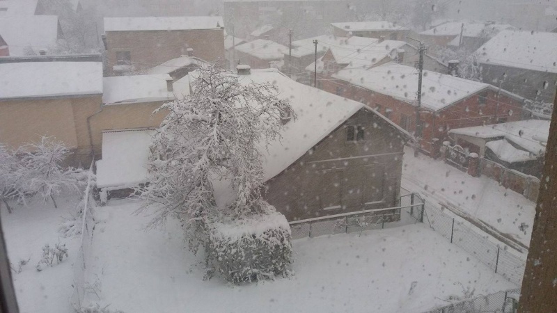 Ивано-Франковск оказался в плену снега: опубликованы фото