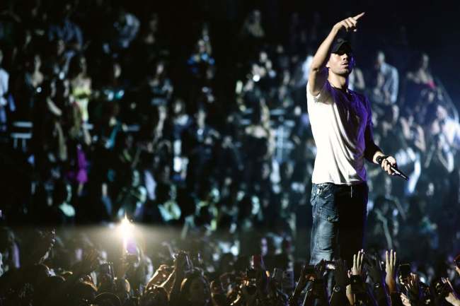 В сети появились лайфхаки по покупке билетов на концерт Иглесиаса