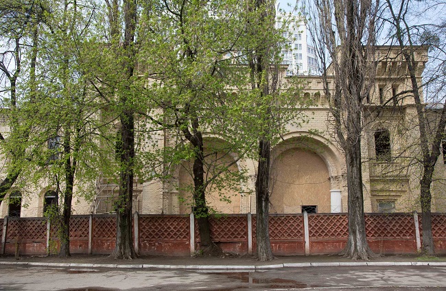 Никольские ворота 