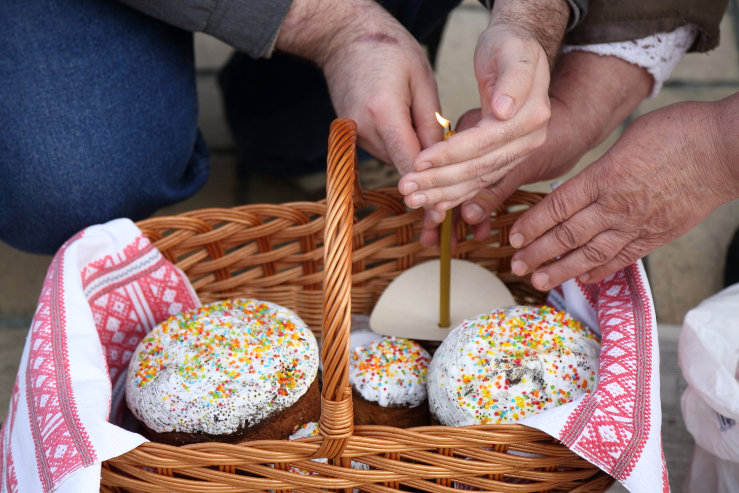 Пасхальная корзина украинца
