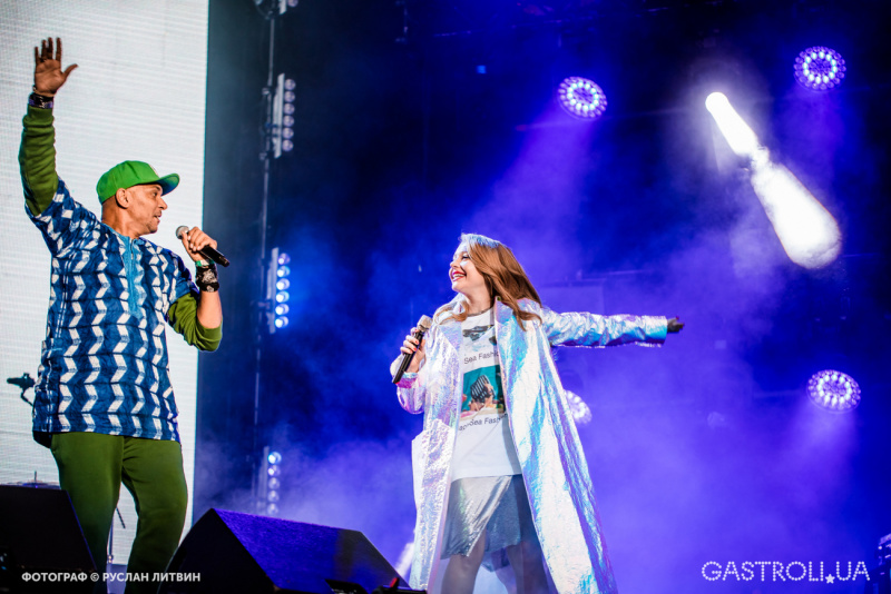 "Атмосфера, люди и песни - до мурашек": как прошел грандиозный концерт к 50-летию Кузьмы (фото, видео)