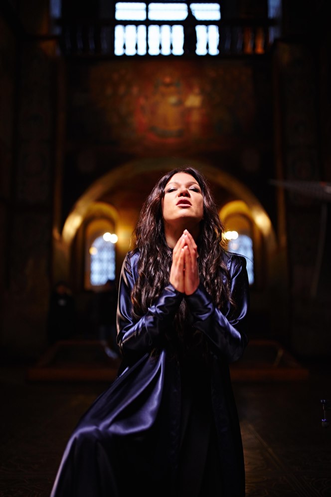 Сказочная премьера: на Рождество Руслана представит свой новый проект