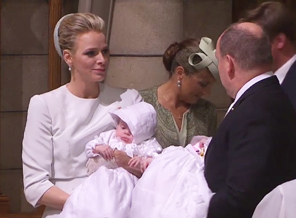 Тимошенко "засветила" серьги, как у княгини Монако