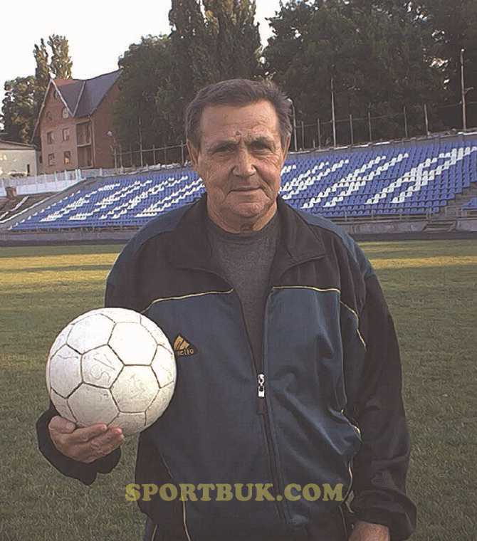 Футболисты называют его вторым папой: умер известный украинский тренер