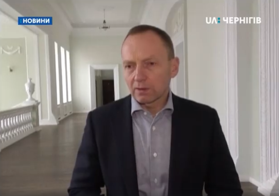 У Чернігові хочуть зробити безкоштовні тролейбуси батькам і платне харчування дітям (відео)