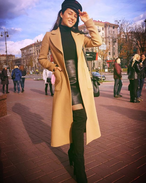 Злата Огневич здивувала шанувальників осіннім убранням (фото)