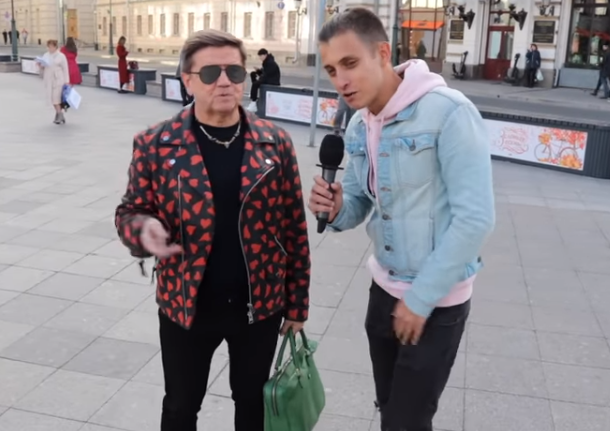 Look за 50 тысяч: украинский политолог похвастался роскошным гардеробом в Москве