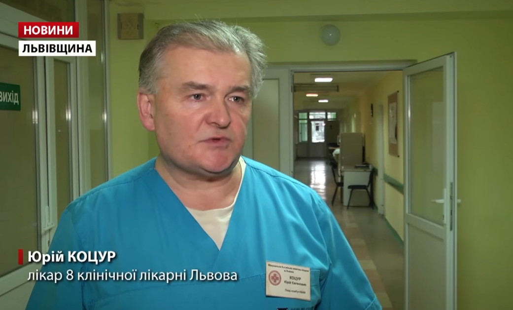 У Карпатах врятували туриста: лікар розповів про стан хлопця, який вижив (відео)