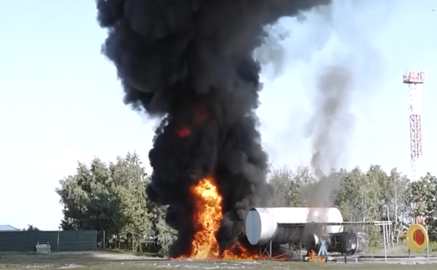 Пожар и аварийное приземление: в "Борисполе" ликвидировали последствия "ЧП" (видео)