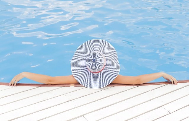 "Грозы и похолодания": синоптики дали неутешительный прогноз на начало недели