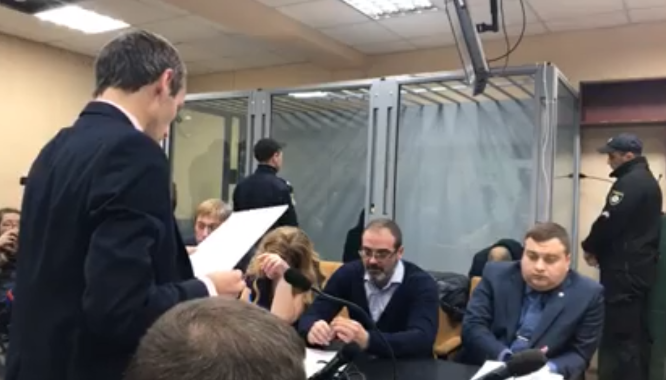 &quot;Готовий здати закордонний паспорт&quot;: Зайцева і Дронов зустрінуть Новий рік під арештом (відео)