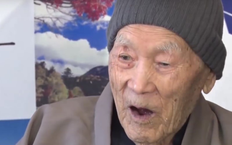 &quot;Мы потрясены&quot;: перестало биться сердце самого старого мужчины на Земле