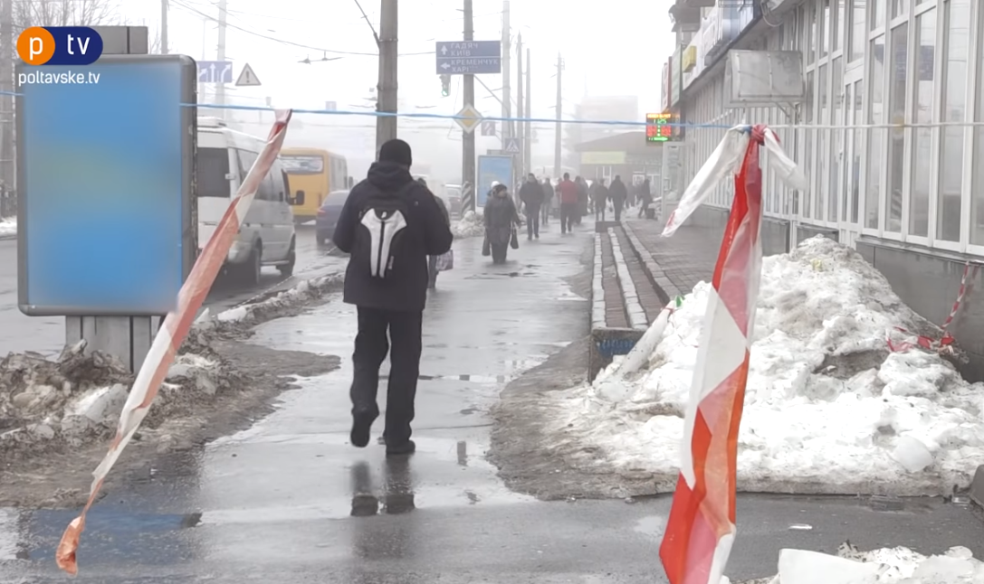 Брила льоду відправила дівчинку в кому: лікарі поділилися новинами