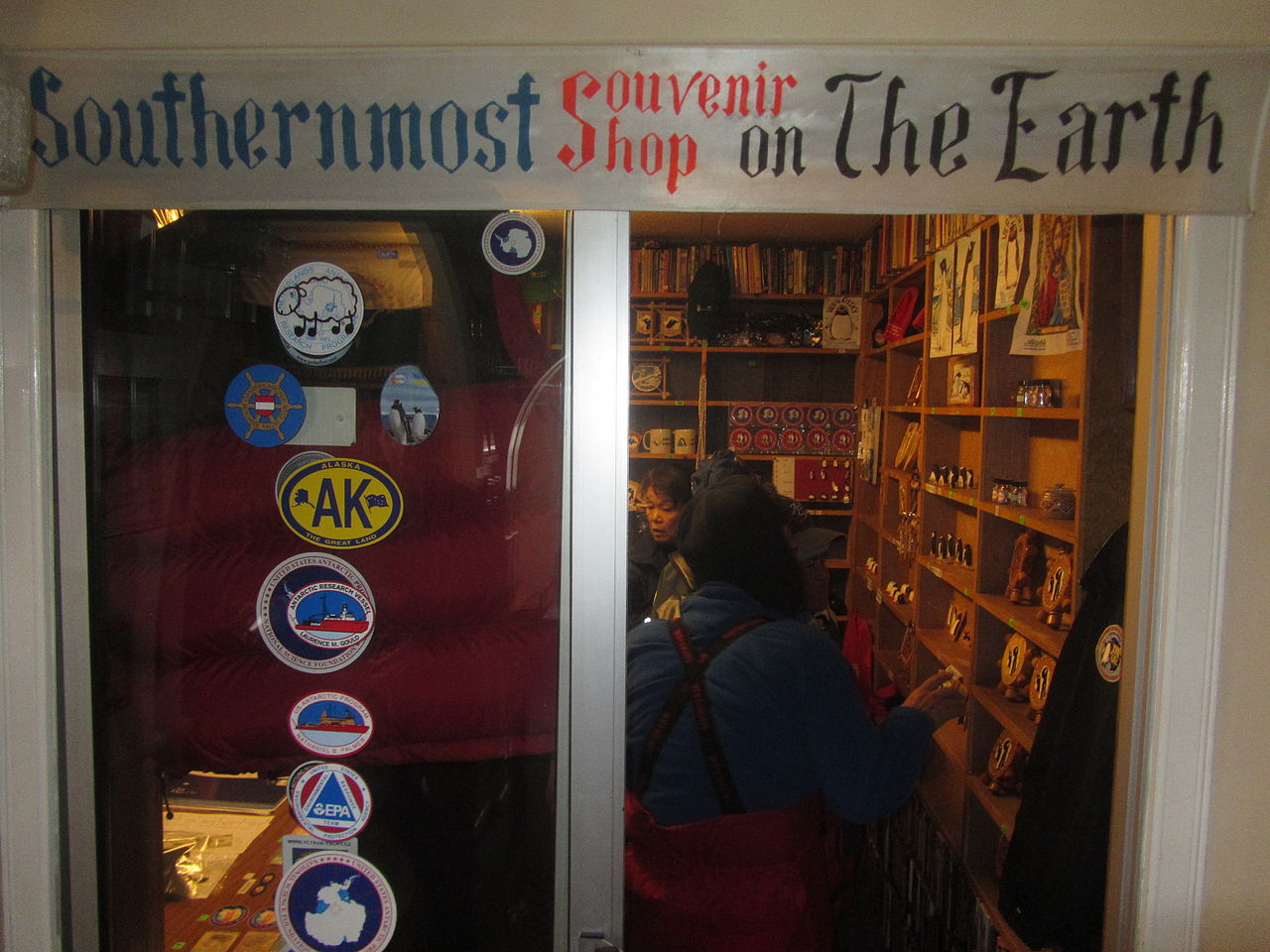 Бар на украинской станции в Антарктиде вошел в топ самых необычных