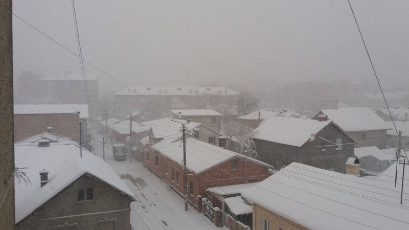 Ивано-Франковск оказался в плену снега: опубликованы фото