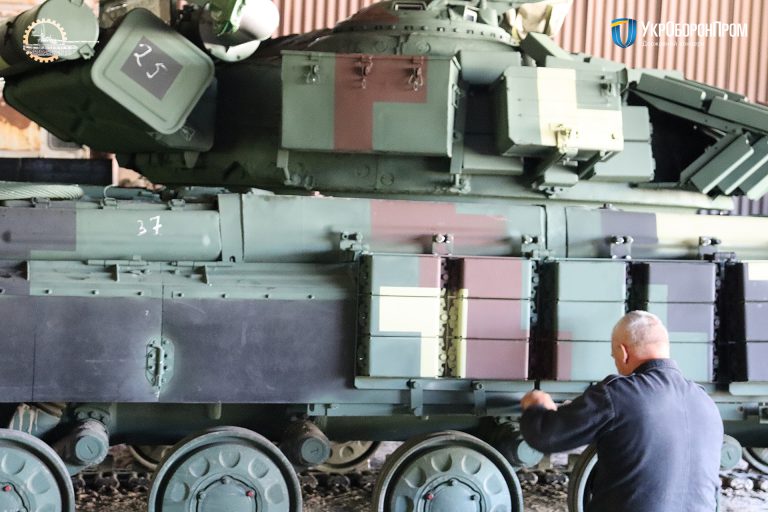 ВСУ получили партию модернизированных танков: как их улучшили (фото)