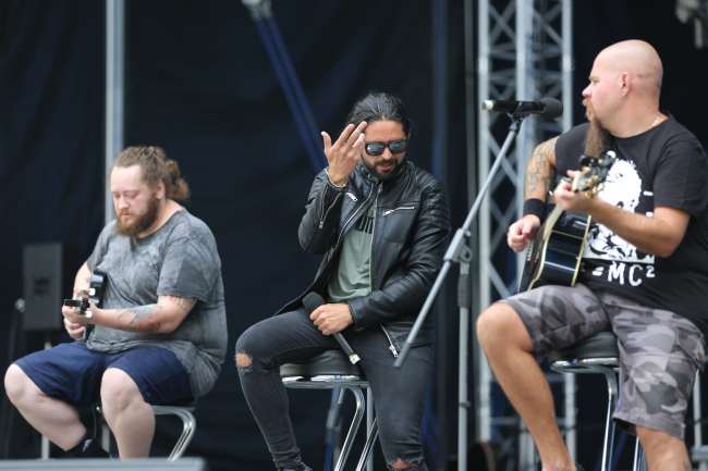 &quot;Я не опасаюсь санкций&quot;: всемирно известный музыкант поехал в аннексированный Крым