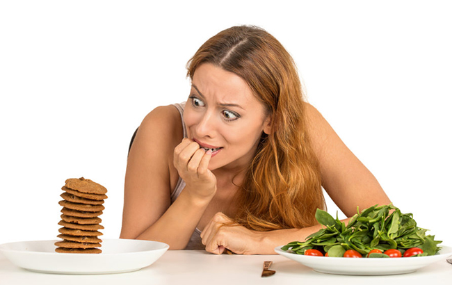 Досить рахувати калорії: Супрун розповіла невідомі факти про їжу