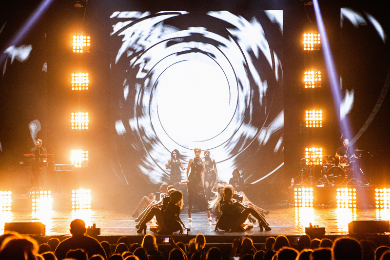 Много экспрессии, уникального вокала и танцев: &quot;НеАнгелы&quot; выступили в Киеве с оглушительным успехом