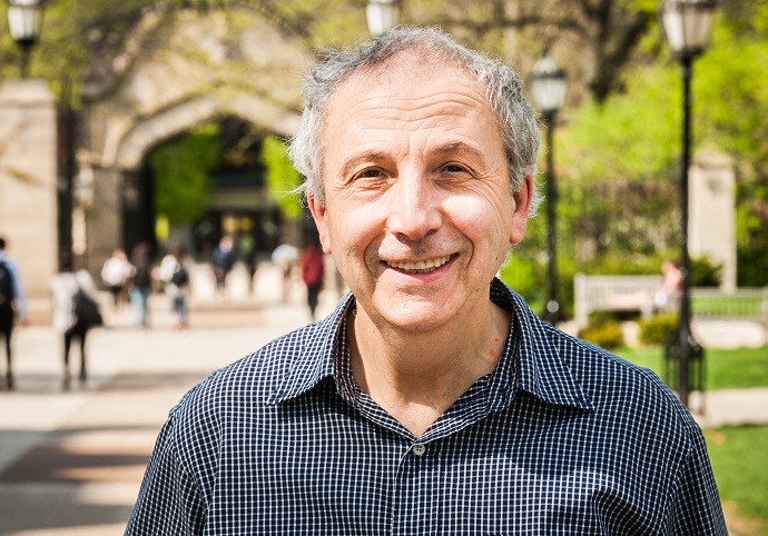 Украинский математик получил престижную премию и 100 тысяч долларов за вклад в развитие математики