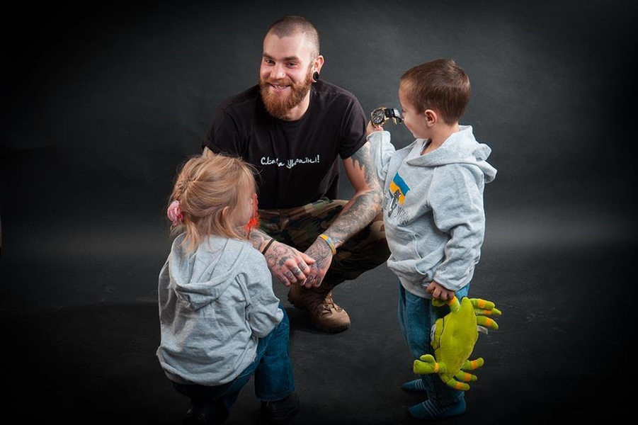 В мережі вшанували загиблого бійця АТО