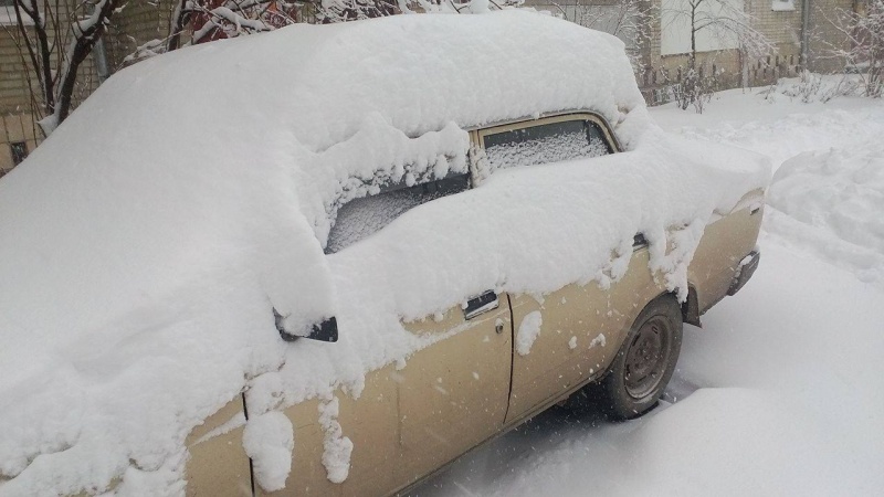 Ивано-Франковск оказался в плену снега: опубликованы фото