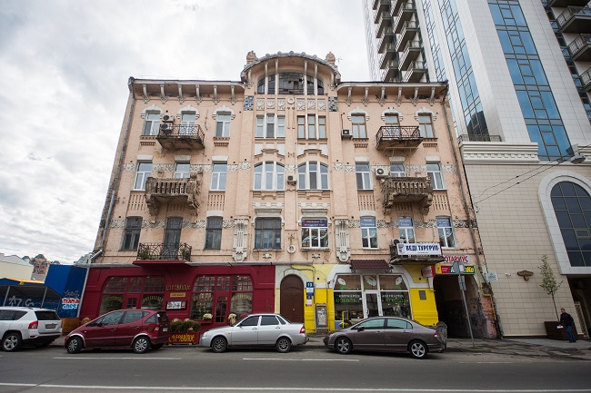 Вулиця Бульварно-Кудрявська, 19 – Прибутковий будинок Септера