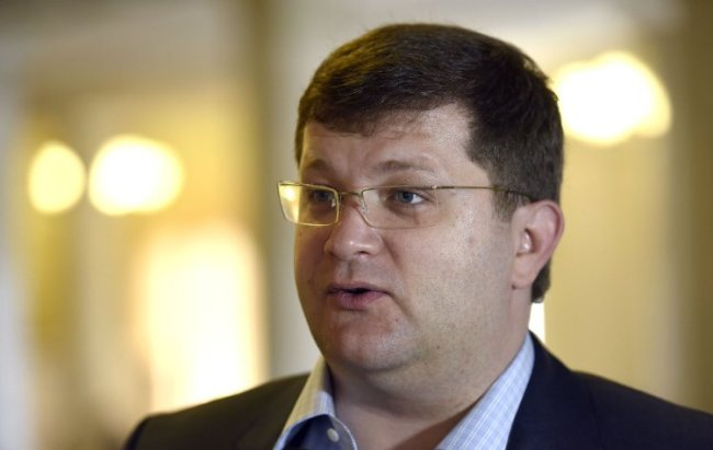 Дома с семьей или на Мальдивах: где народные депутаты будут праздновать Новый год