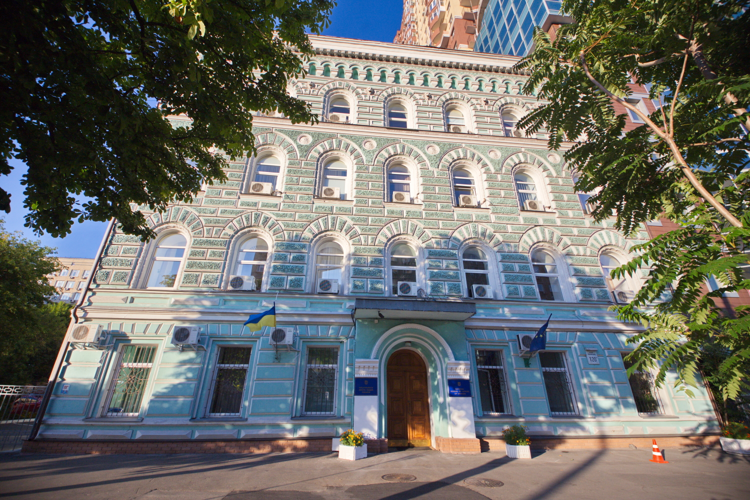 Улица Жилянская, 120-А – Доходный дом Гончарова