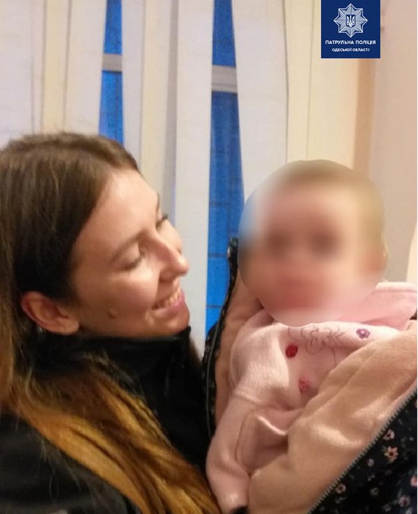Мені вона не потрібна: в Одесі мати покинула немовля в квартирі