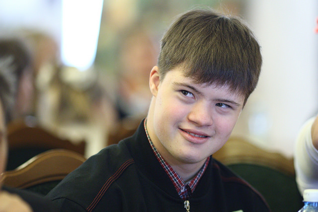 &quot;Солнечные&quot; люди прогулялись по коридорам Верховной Рады