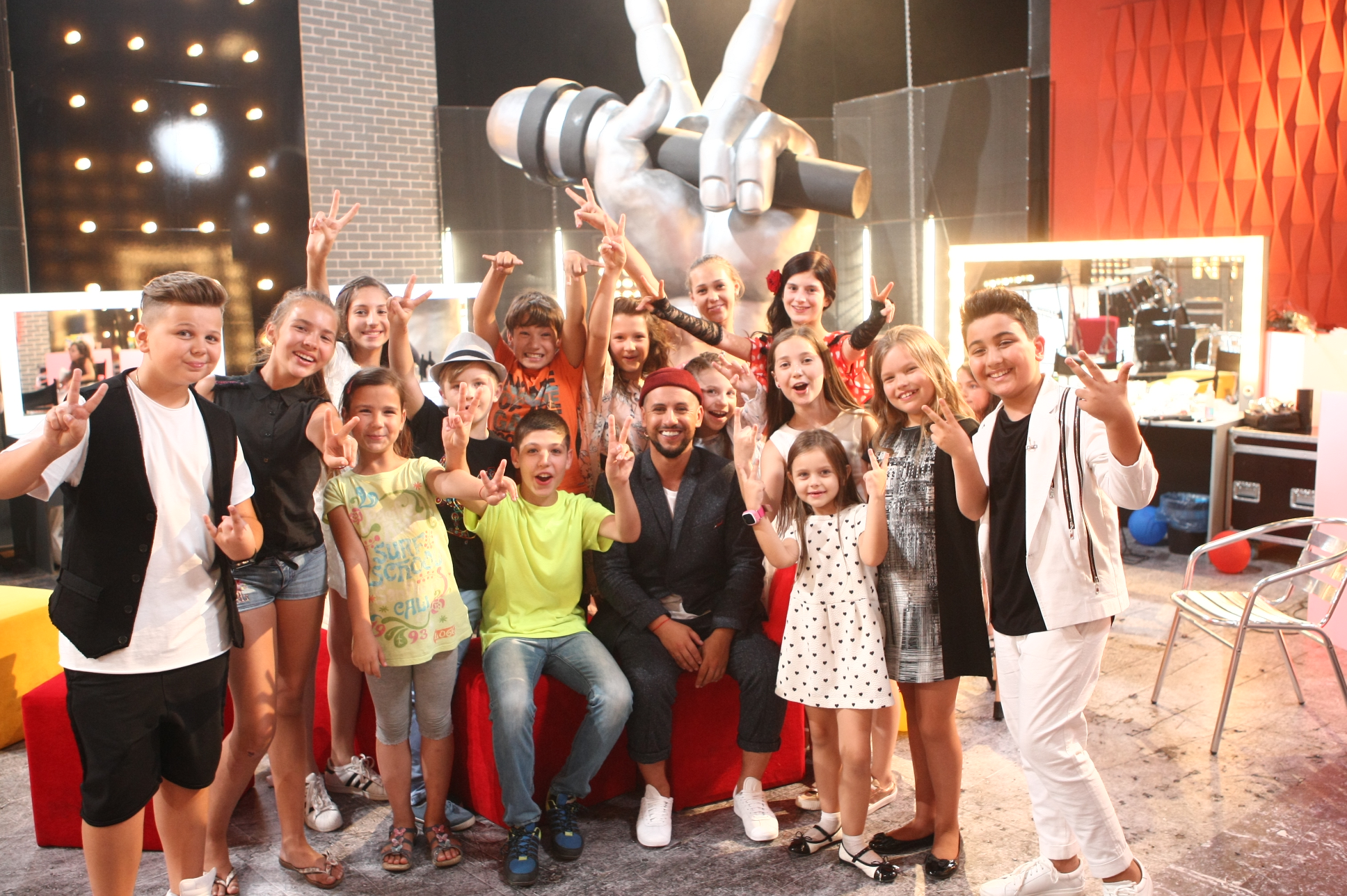 Стало известно имя еще одного тренера шоу Голос.Діти