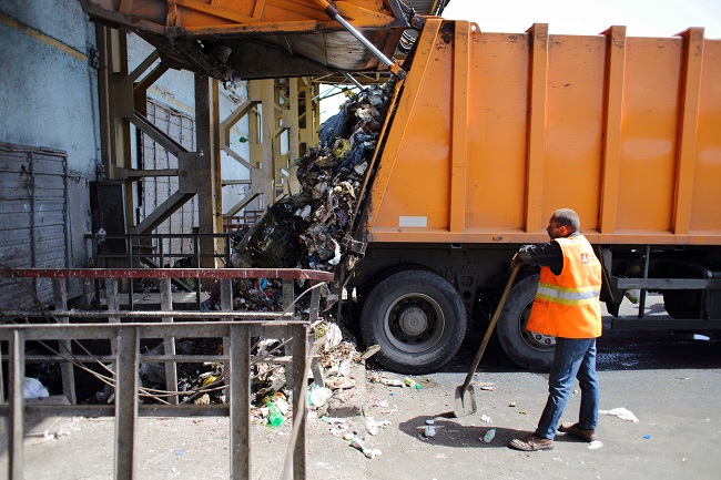 Неприятные запахи на Позняках