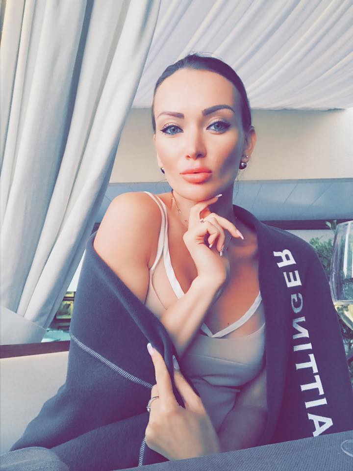 Вибух авто в Києві: ЗМІ дізналися справжнє ім'я постраждалої дівчини