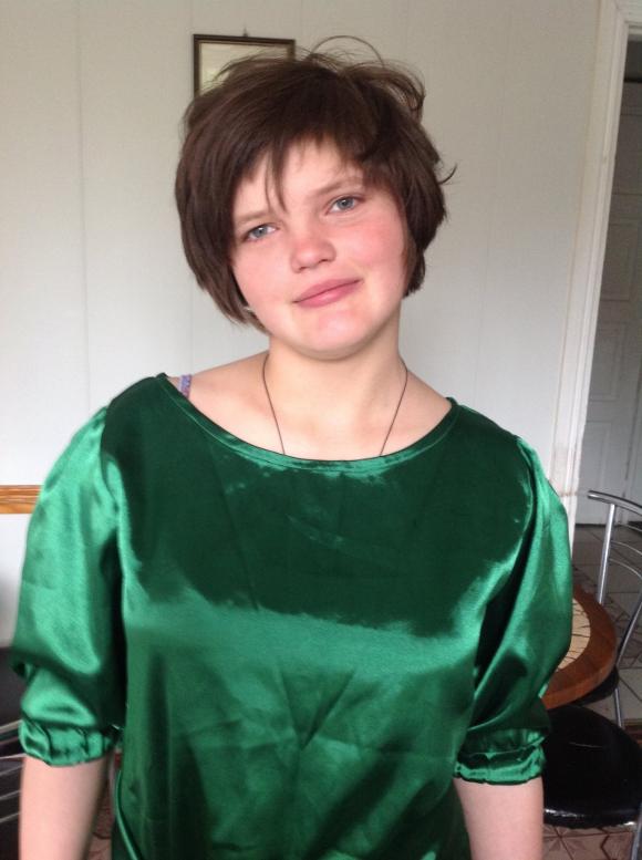 На Тернопільщині дівчинка, після тиранії бабусі, вперше пішла в школу в 15 років