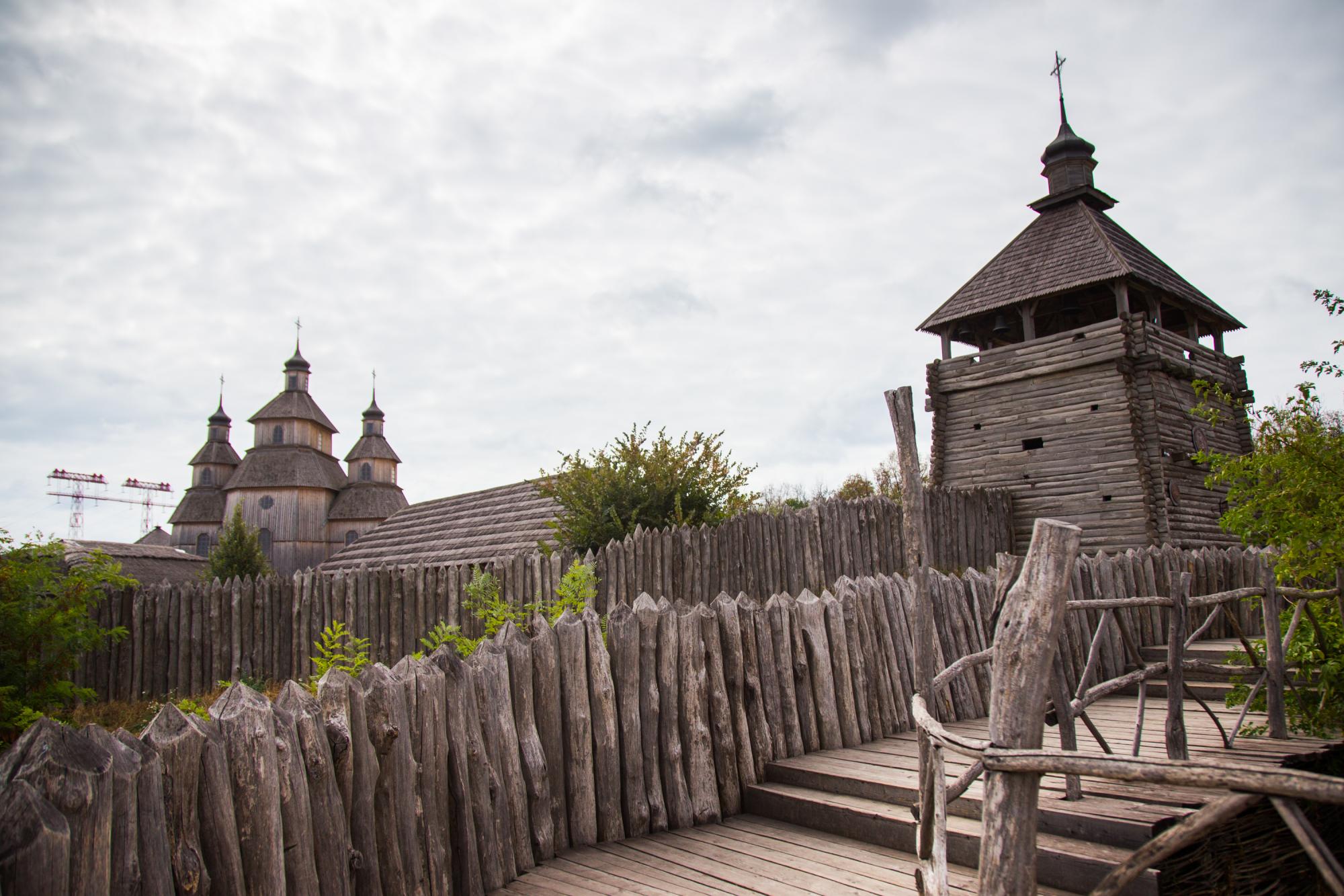 Запорожская Сечь и неизведанные объекты: репортаж с легендарного острова Хортица