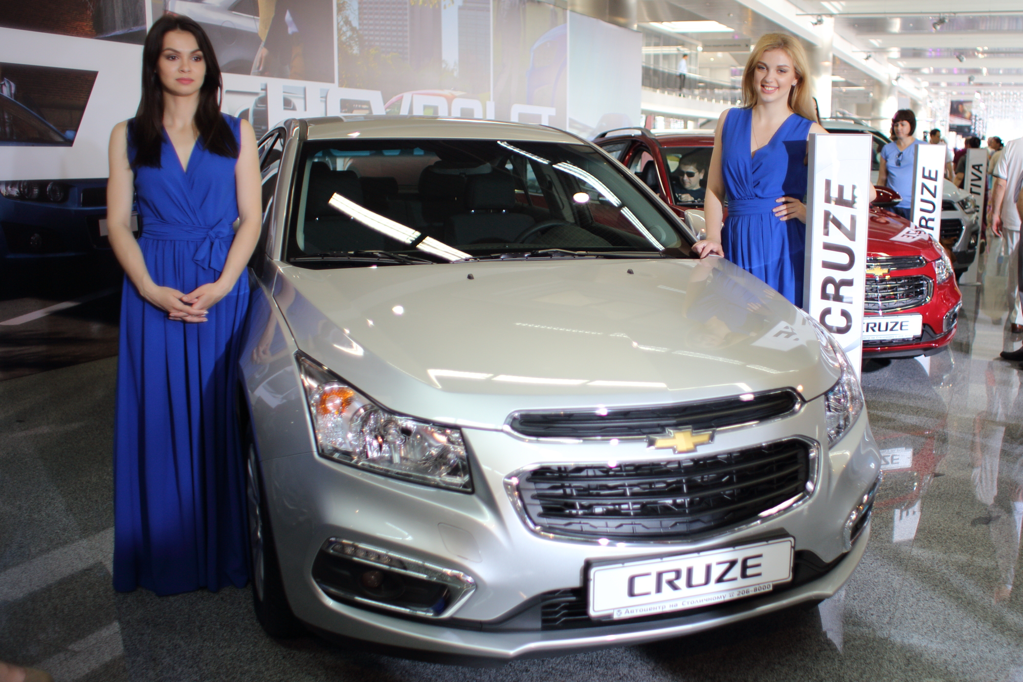 Столичное автошоу 2016: украинцам показали новую “Славуту” и другие “перлы” УкрАвто