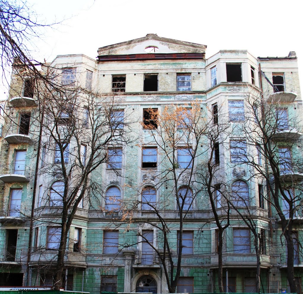 "Можуть зникнути вже завтра": стало відомо про долю унікальних історичних будинків Києва