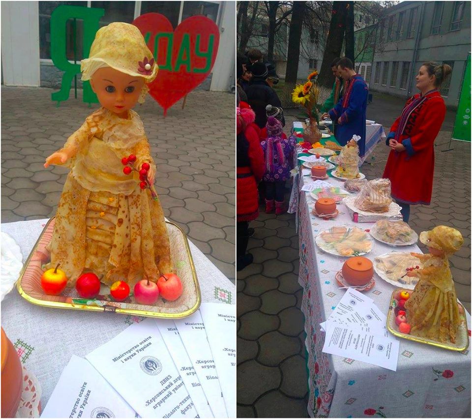 "Яка травма призвела до такого креативу": в мережі висміяли "млинцеву" ляльку на Масляну