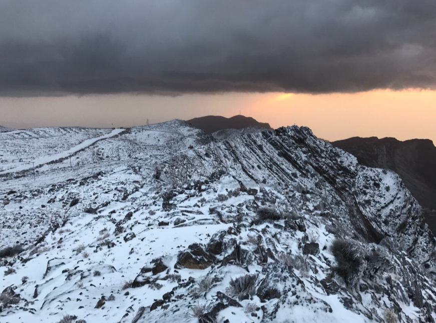 На Аравийском полуострове выпал аномальный снег