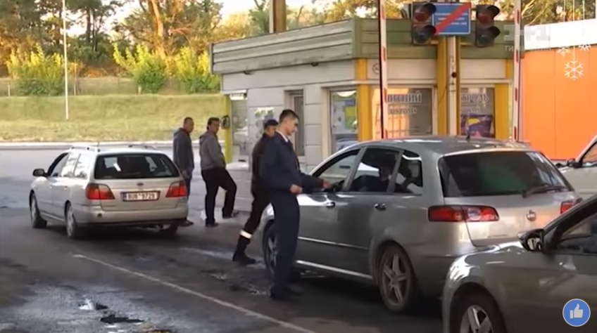 &quot;Евробляхи&quot; масово вивозяться до Польщі: де знайти безкоштовне авто