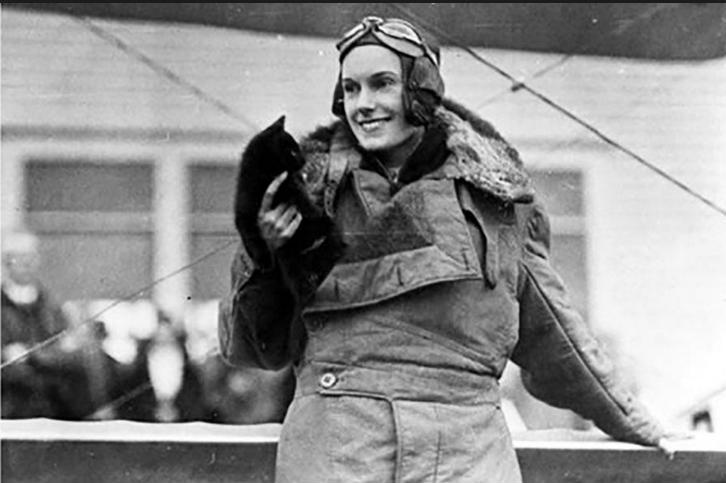 Летчица Джин Баттен стала героем дудла