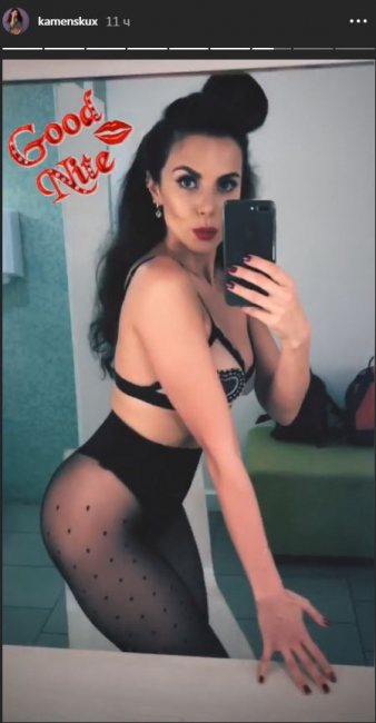 "Юбку забыла": Каменских поразила откровенным образом на фестивале (фото)