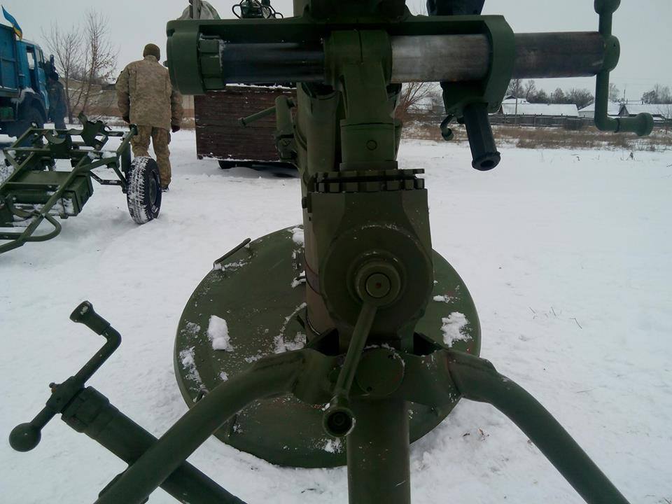 Волонтер розповів, що бійці АТО отримують поламані міномети