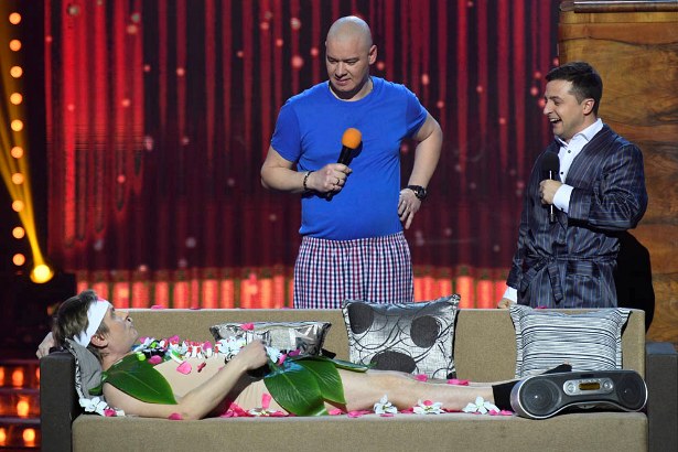 Появились первые кадры новогоднего &quot;Вечернего квартала&quot;