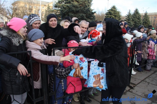 Різдво на окупованому Донбасі: з'явилися фото святкувань