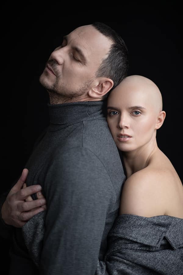 Яніна Соколова та Валерій Харчишин зіграли закоханих у зворушливому кліпі