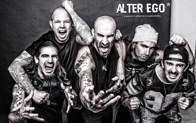 Фото: Minus One (Франсуа Микелетто, Гаррис Пари, Константинос Американос, Антонис Лойзидес, Крис Джи)