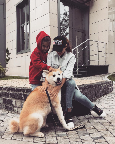 "Очевидні зміни": Ані Лорак вразила фанатів зовнішнім перетворенням (фото)